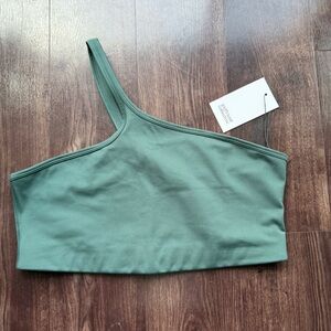 NWT Girlfriend Collective Benny Asymmetrical Bra